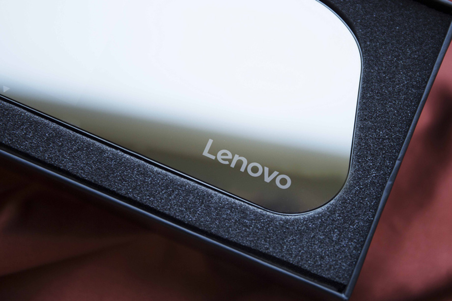 �ھ�������·���Lenovo��LOGO�����ɼ����ڽ��������Թ۲쵽����г���¼�ǵ�ϸ�ھ���֮����