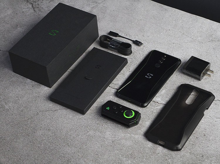 �����δ�������������̷׷��Ƴ�������羺���콢��Ʒ���������ܻ�ӭ��Ī���ں����ֻ��ˡ���10��23�գ������ڱ��������˽���ڶ�����Ϸ�ֻ�����������Ϸ�ֻ�Helo����Ϊ���ھ��д����Ե���Ϸ���̣������Ʒ���������Щ�����أ�������ʲô���ĸı䣿����������һ��Ϊ��ɣ�