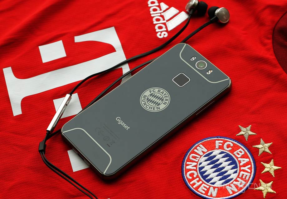 �����䱳�������������߿�ļ�����Ӿ����໥��ϣ�һ�����Ӿ��ϵ����죬Ҳ��Gigaset�Լ������е�ڹ�͡�