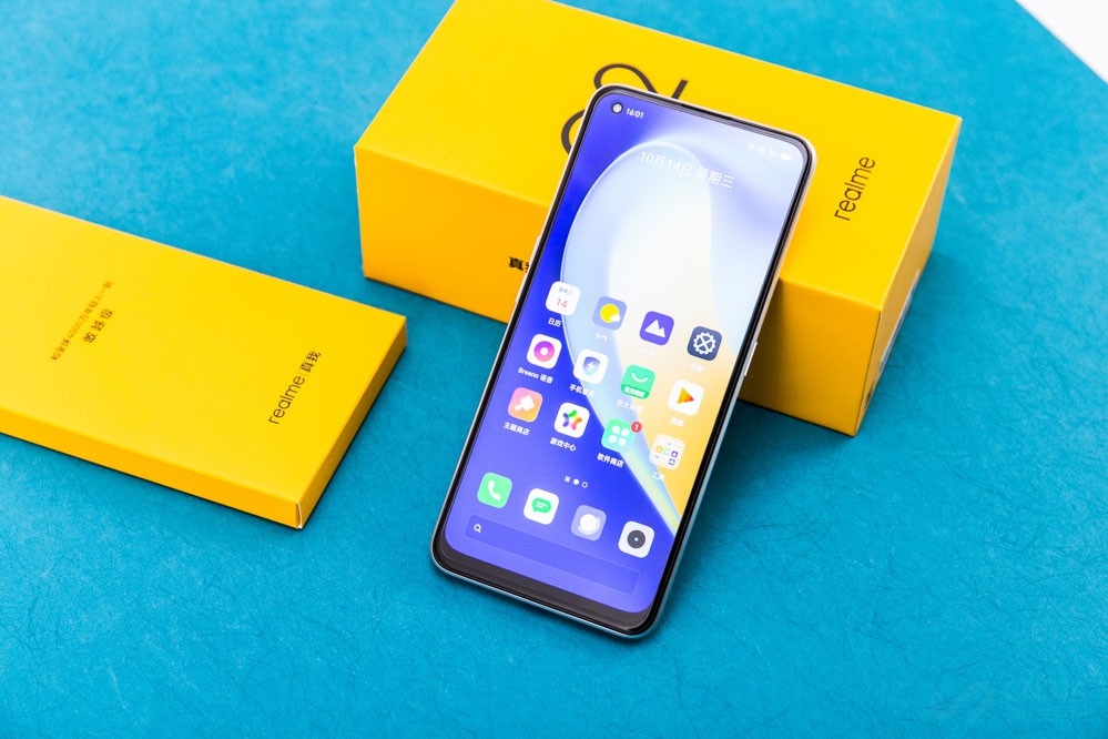 颜值快充不输旗舰 realme 真我Q2 Pro图赏 realme 真我Q2 Pro,realme 真我Q2 Pro图赏,realme 真我Q2 Pro天玑800U