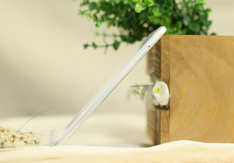 ���߿��нϺõ�ͳһ�ԣ�ֻ��һö�����������С�