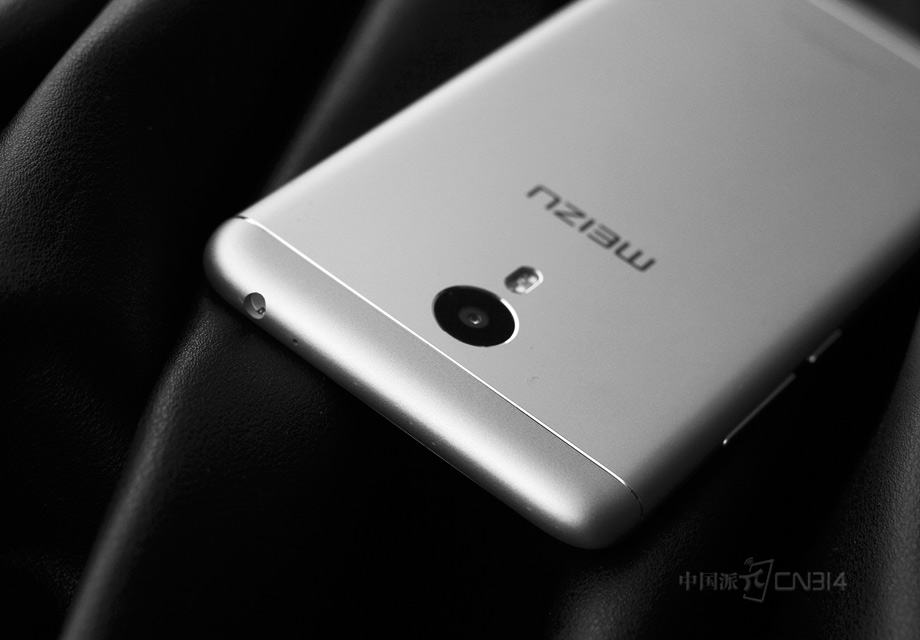 �����ϲ��߿�����Ƕ����ӿںͽ�����ˣ������Ǻ���������