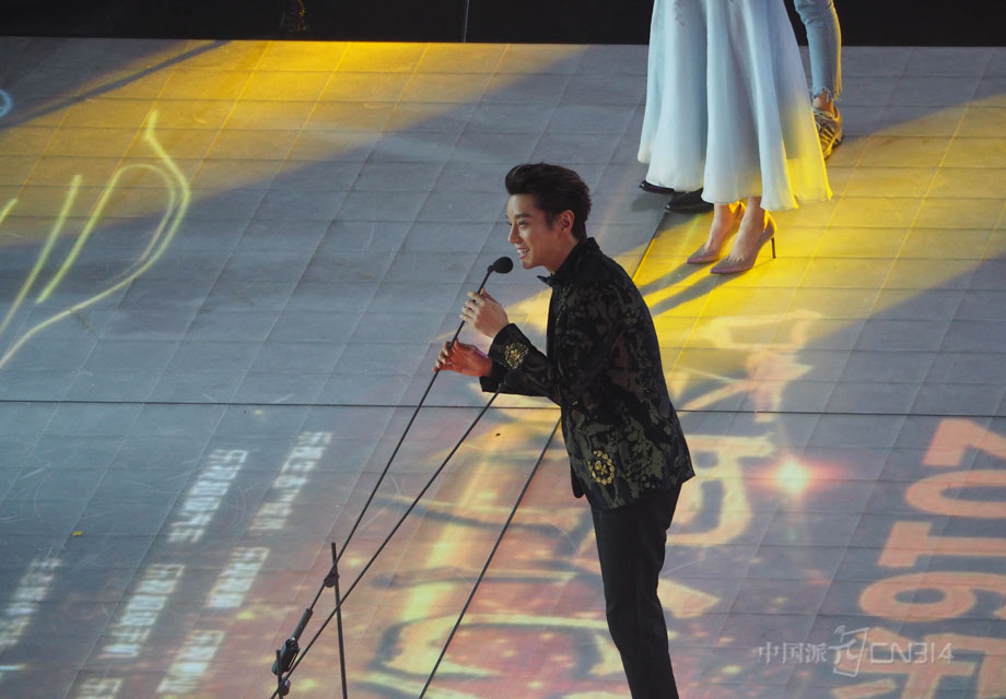 ���ӡ���̬����֮ҹ��