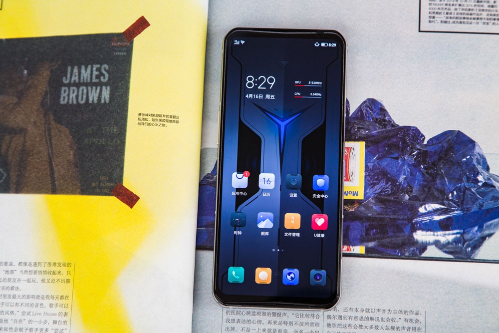 ֮ܶߵ羺ֻ2 Proһ涼ΪӲϷ羺Ļͣǿģ888콢оġhɢȺڿƼ½ٿء˫þۺϵһߵ羺ֻ2 ProΪʱǿĵ羺콢δܳһʱڶսߡ