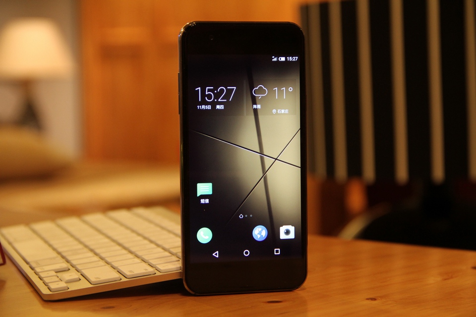 Gigaset�ֻ������ǵ�ӡ����Ǹ߶˴����ϵ��Σ���Ȼ��û��ʲô�ݻ���ζ�������ǵ¹��ľ���ϸ�����Ͻ���̬��������Ʒ���˸�����ں���