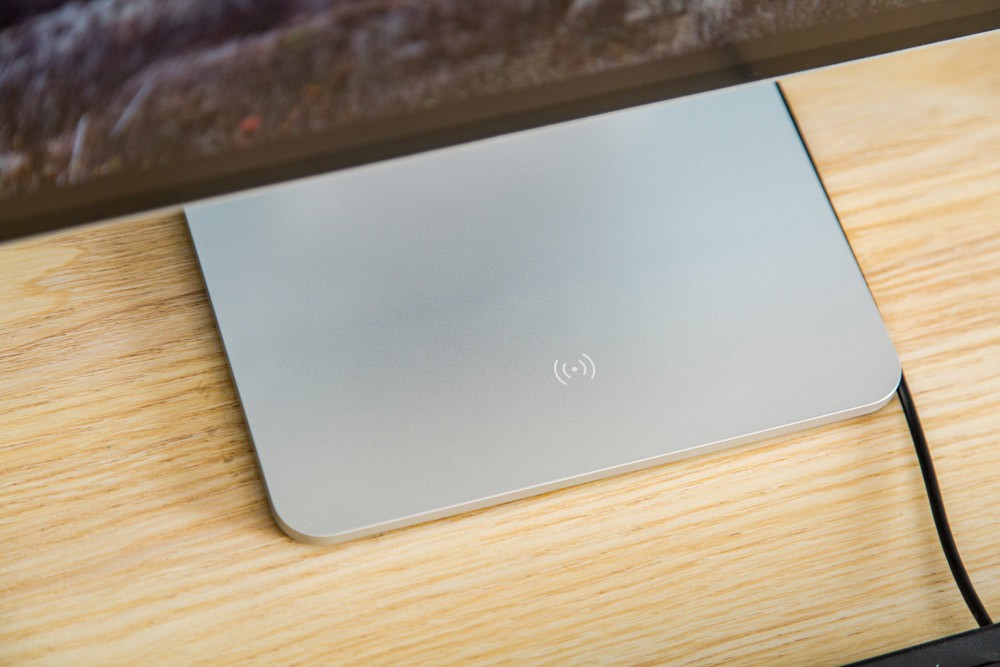 ƽĵҲһNFC򣬿뻪Ϊֻһӣ˲ֻܽͶʾģʽֲ֮ǰMateBookǻĻһµģ˵MateViewʾ뻪Ϊ̬ʵ˶룬ϰ߾кǿĹԡ