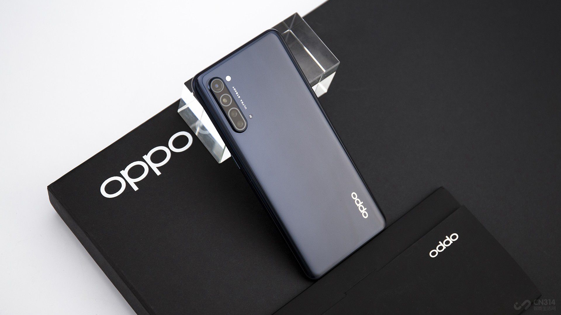 ��������������3D���沣����ƣ����Բ��ı߿������ճָм��ѡ�