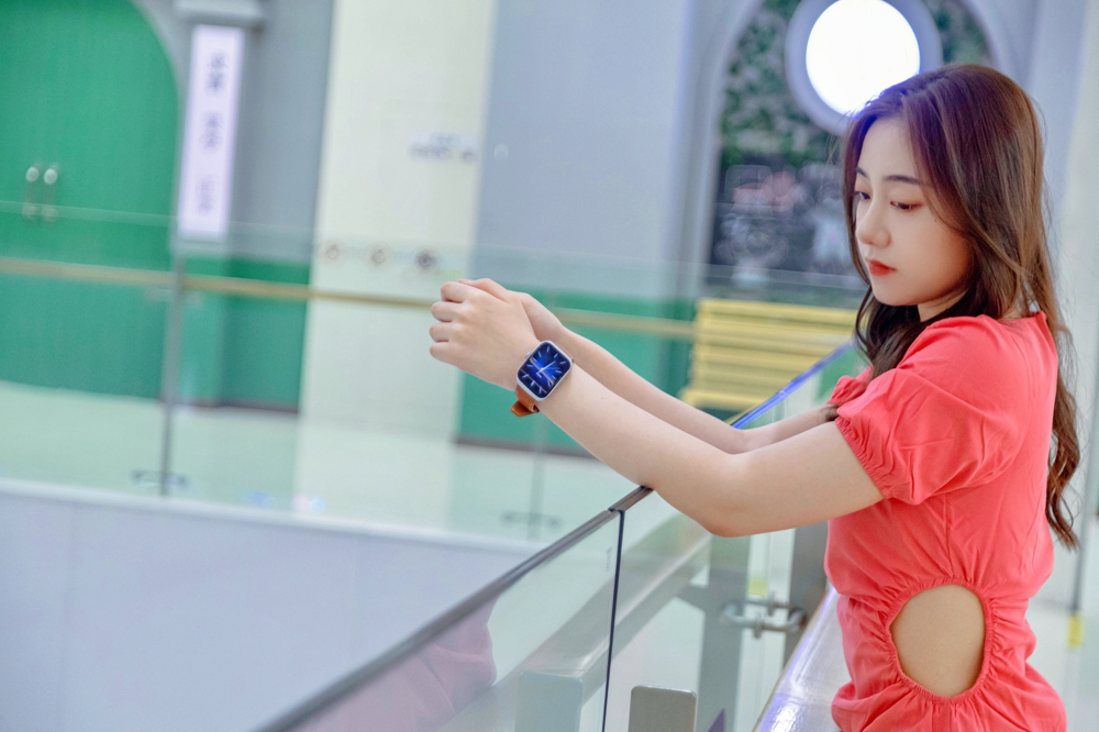 首款腕上LTPO屏 OPPO Watch 3 Pro图赏 OPPO Watch 3 Pro