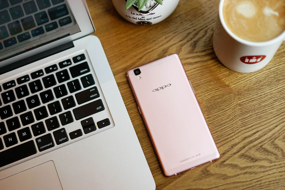 ��ʵ����������Զ���õ���ɫ���׳ֺ���̬�ȣ�����ɫ������Զ�����������Ա�Ĳο�ʱ����ʲô��ɫ���ֻ�����ʲô��ν�أ�