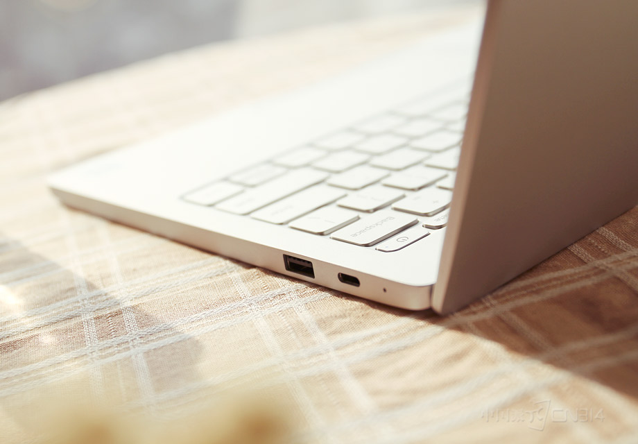 �����Ҳ�ӵ��USB3.0�ӿڡ�Type-C�ӿڣ����Ӳ�����������͵�ת�������ܰ�������æ��