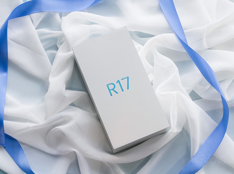 水滴屏颜值有多高 看看OPPO R17你就懂! oppo