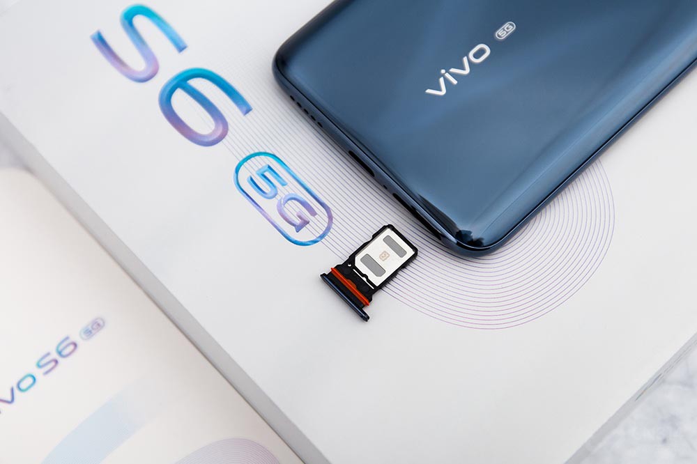 vivo S6 ṩ 8GB+128GB8GB+256GB 洢汾۸ֱΪ 2698  2998 Ԫ 4  3 ʽۡӶǿԿvivo 5Gĳƾǿĺ5G飬vivo S6ĳִ˵ĵһ̨5GֻSϵvivo5Gܵõõչ֡