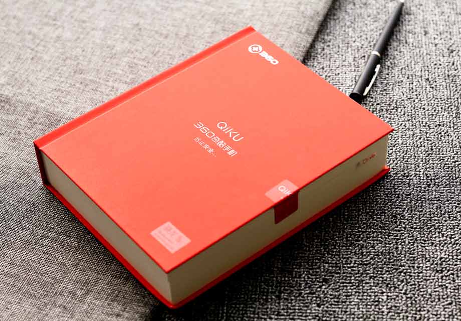 360����ֻ��콢��İ�װ�в����˲��������й����Ԫ����ƣ�������Ʒ�񣬵����һ�ۿ���������Ϊ����һ��������ֵ�Ҳ�������˹��㣬�ܺõ�Ѱ���˲��컯��