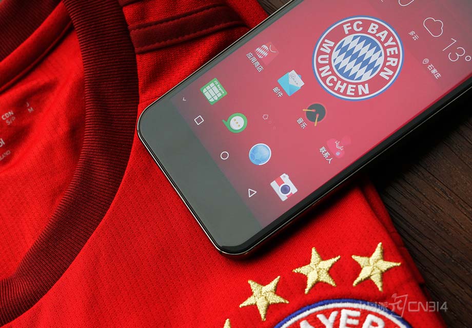 ���ڲ��������ⰴ����ƣ��������ɴ��ڣ������˵�ϵ�Ͻ�����Ʒ��