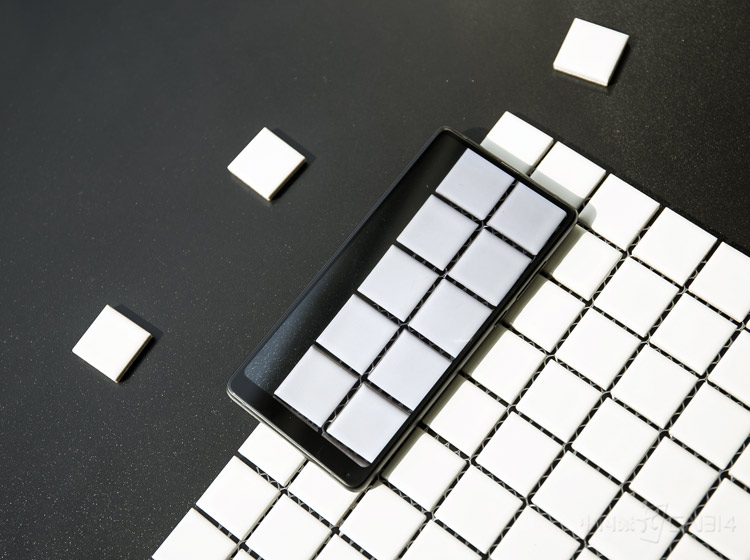 ��Ȼȫ�����ֻ�������С��ԭ��������С�׵ĵ�ȷȷ��ȫ�����ֻ���չ��һ����Ҫ��̱�������ȫ���綼�ڹ�ע��С��MIX2�������