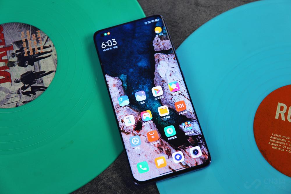 С11ĻӦʷǳߵˡ6.81ӢŸӾ濴ȥľǡ۶ˣͬʱҲʮۣĻƺҪһӲ濴Ҳкܶྪϲڲ˴ƣǲˮλģĻӾҲ൱á