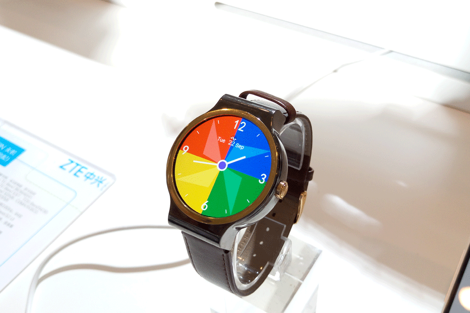 AXON Watch��һ�������ֱ�����������AXON����ĺô�������˴����Ĺ�ע��