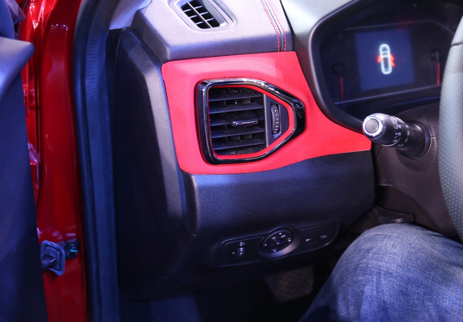 ���������������ߵ�������