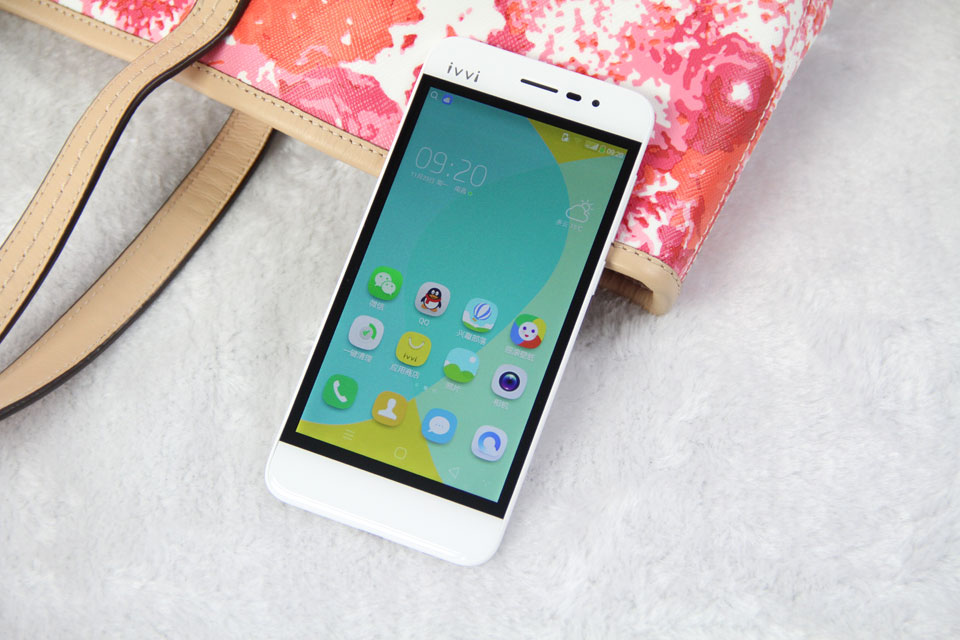 ivviС�����汻һ��2.5D�������ǣ���ֵ�����޷��ܾ���