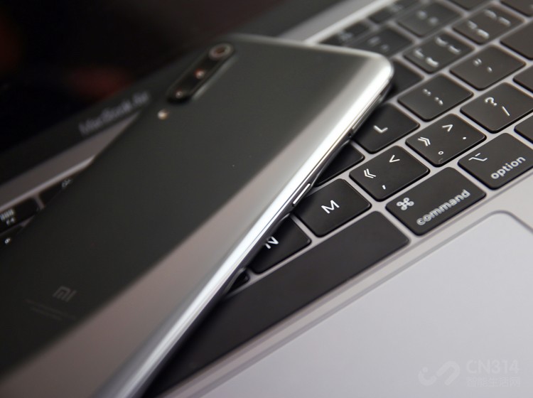 �����ǵ�Դ����+�������ڼ������̱Ƚ����У����Ұ�������Ҳǡ���ô��������ڡ������ࡱ���ߡ�Ӳ����������ָ����ȥ�Եú����ᣬ��Ҳ���ᷢ���󴥵����⡣