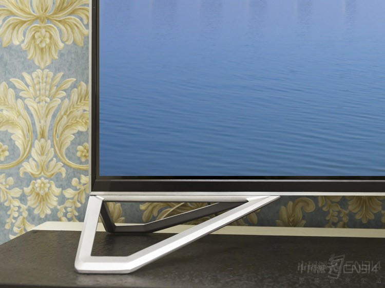 ��Ļ���ܲ���������������ƣ������ۻ�����������ȸ�����ƸУ��Ӳ��濴����Ļ�������ײ��������ι�����ɡ�