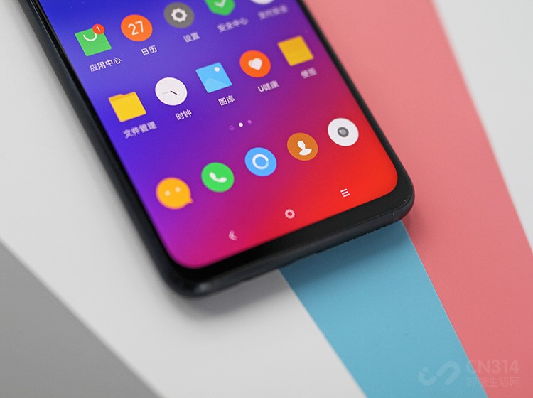 �ܵ���˵������Z5s������ֵ�����ܻ����������鶼������������飬��һ�֮�������Լ۱������ȷʵ�൱�ʺ�������ʹ�ã�����Ȥ�������߲�����������������