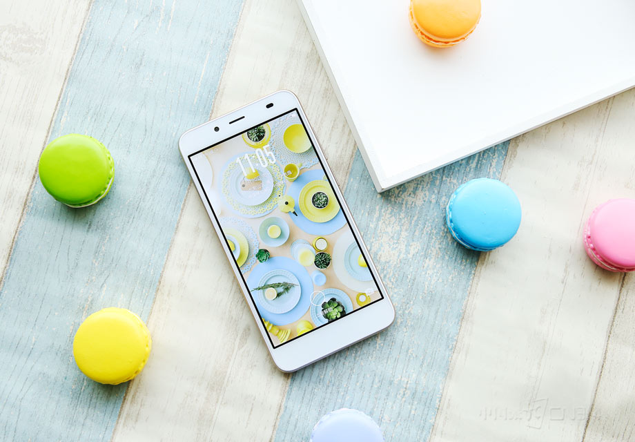 ivvi�ֻ�����۷����һֱ�������ᱡʱ�е���Ʒ����ε�ivvi V1MҲ�����⣬5.5Ӣ����ֻ��������ϼ������ܲ���ʲô����������������˵ʮ����㡣