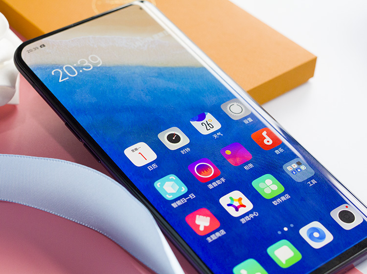 ��ΪFindϵ��������������OPPO Find X��ֹ��Ϊһ���콢��Ҳ������OPPO�����ڶ�����û���������������������ƣ�����һ���ޱ�������Ӿ��۸С�