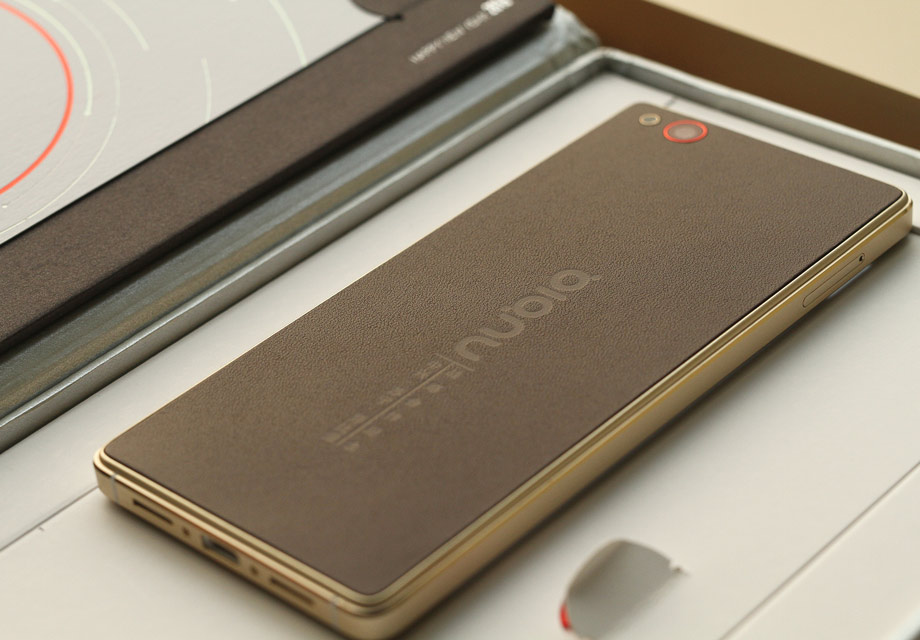 ��Z9�������������Դ�ǰ��Z9��Ӣ��Ϊԭ�ͣ���������ɫ��Ϊ��ɫ��ͬʱ�䱸ţƤ��ǡ�Ʒ���ϸ����ϵ��Σ�����������˵Ҫ������һЩ���ܹ����㲻ͬ����û�������