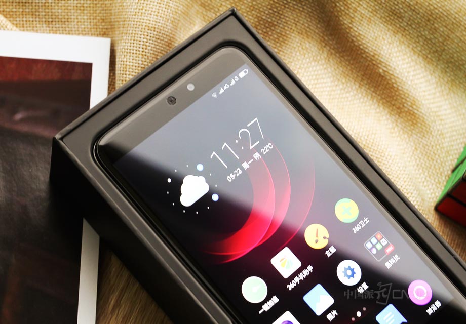 ��Ͳ���ɲ�����Բ����ƣ���һ������ǿ�ֻ������ʶ�ȡ�