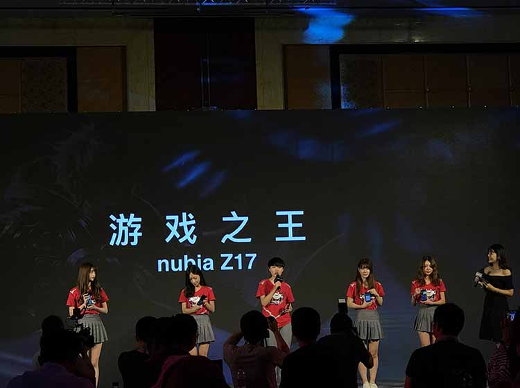 �������ֳ�������JD Gaming Ů�ӵ羺ս��Ҳǰ������