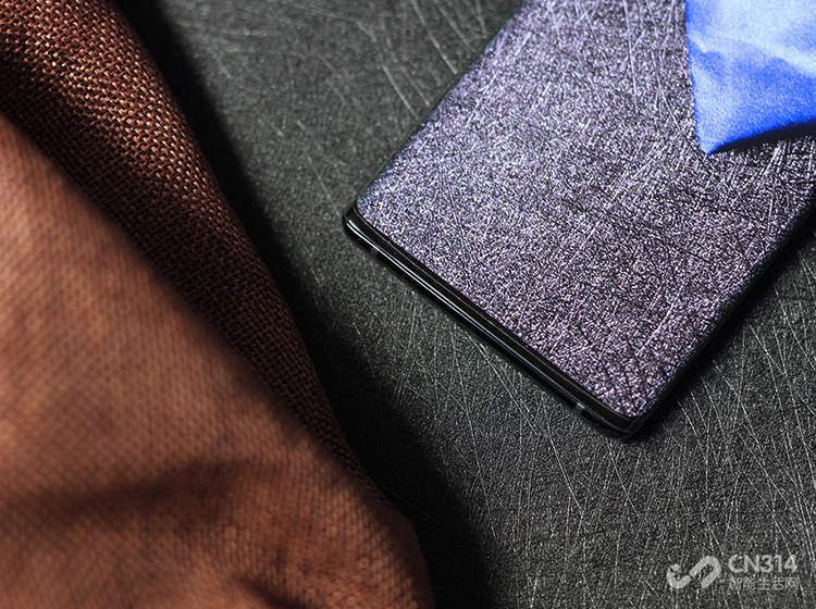 �ڶ�5G��֧�ַ��棬vivo NEX3 5G��������6��5G���ߣ�����ȫ��λ���շ�5G�źš�