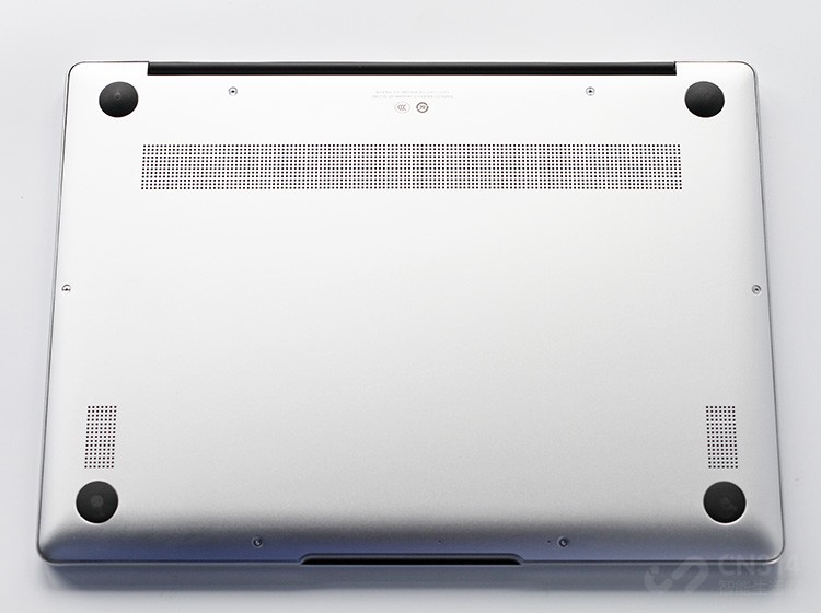 ������˵����ΪMateBook13ӵ����3:2��ȫ������ƣ����õ������Լ��������ʸУ��ټ���ָ�ƿ�������ΪShare 3.0��ʵ�õ�ɱ��ﵣ�����˵�Ƿǳ�ȫ���ˣ������Ƕ��ڳ���é®��ѧ������ְ�����Ѿ��켣ְ�������������˵���Ǻܺ��ʵġ�