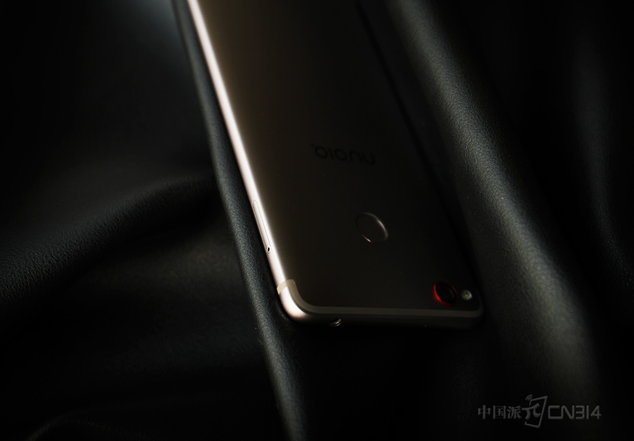 Ŭ����Z11 miniS�������߲���������ƣ�Ϊ�û��������õ����顣