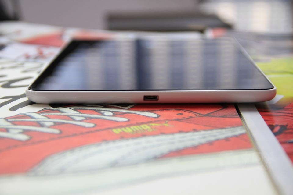 ײҲܼ࣬뿪˷ε߲ڡ