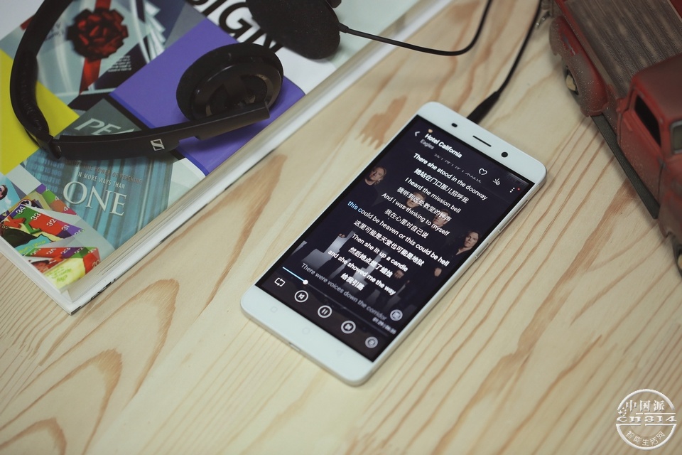 �ഺ��������У� ����ֻ��ഺ����ͼ��