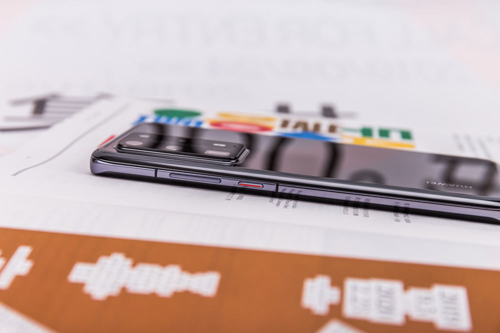 ΪΪP40 Pro+ͷ϶࣬Աģǳ󣬶մһ͵ĹգԱǾȵҪ󼫸ߡΪͷ͹𣬸û˶ƵĽʯͷմɽ׹⴦