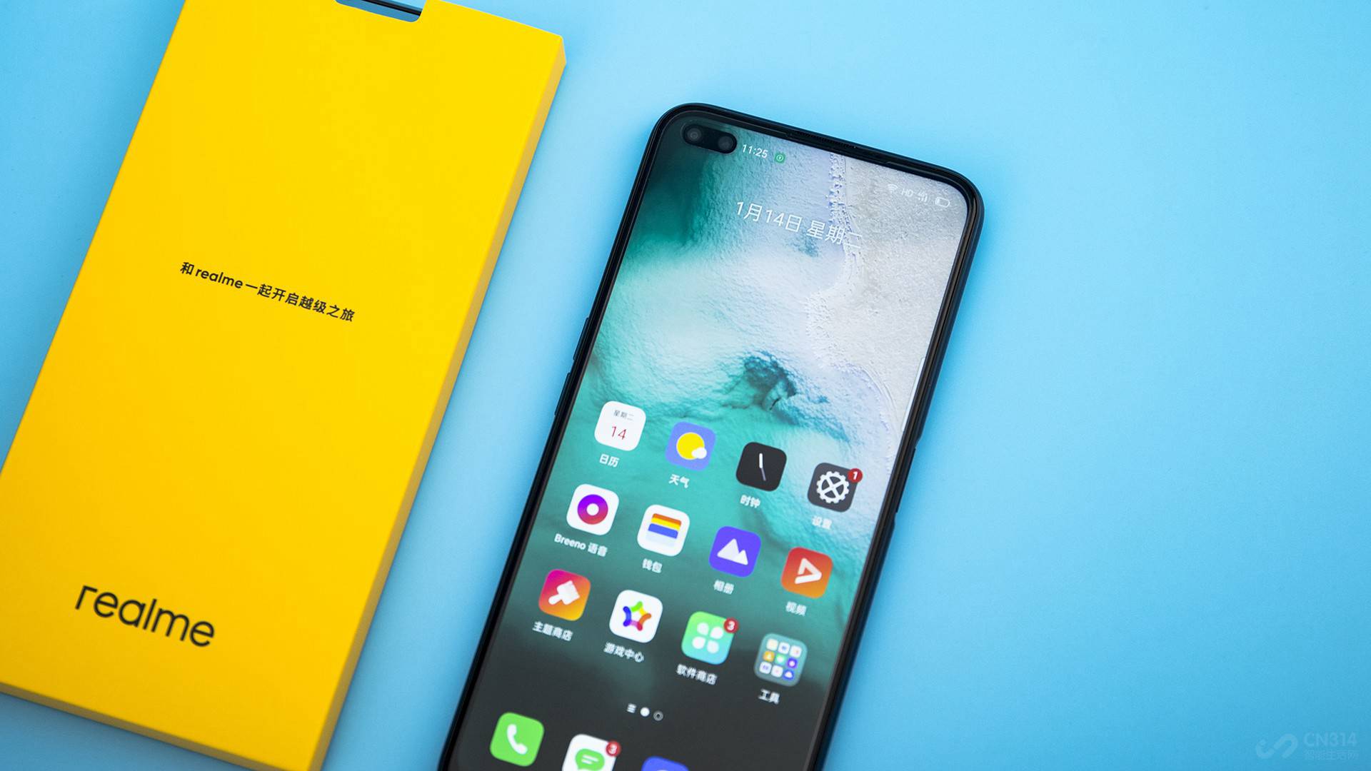 ǰ�õ���1600+800������˫�㣬800�����ظ�����ͷ�ǳ���Ǿ�ͷ���ܹ��ṩ105��ĳ������Ұ�����������ĺ��յ�ʱ����Ұ��������