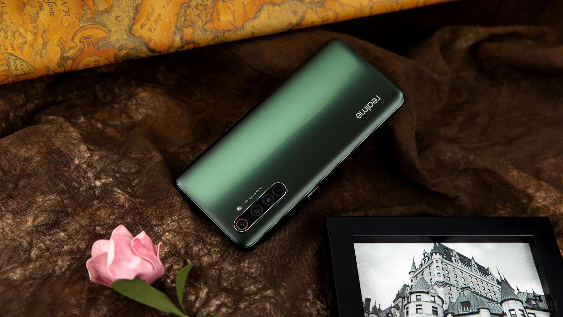 ��֧����realme X50 Pro˳����Ϸ����ģ�������865�������ǿ�����콢SoC��realme X50 Pro���׸��ڰ������������ֳܷ���60��ֵ��ֻ����������ԣ���Ŵ������ܹ�������󲿷���Ϸ��90FPS�µ����С�