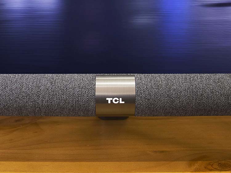 ��������logo��Ϊһ�壬�����Ĺ�΢΢���ᣬ��ů�������Ҳ�Ǳ��������㡪����ʿ֮�⣬������˵��C6�ĵ㾦֮�ʡ�