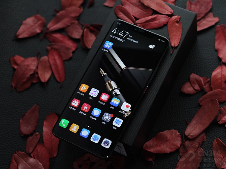 6.39Ӣ�����������˲������Ӿ����飬3D�����ļ���Ҳ�����˲������ָУ�������˵��ֵ�ܸߡ�3120x1440�ķֱ���Ҳӵ�кܺõ�ϸ����ʾ�����������ҳ������Ϸ������Ӱ���ܷǳ�������