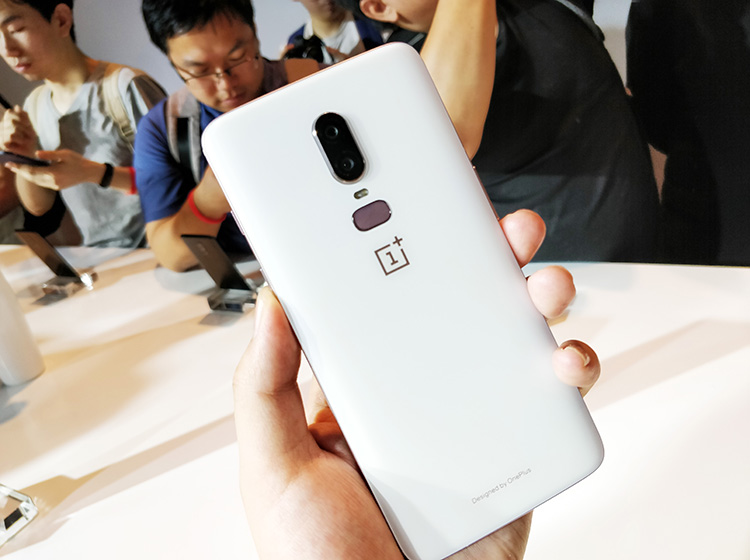 һ���ֻ�6�����ɺڡ�ī�Һں�������������ɫ����������ɫ�ǲ�����ֵ���