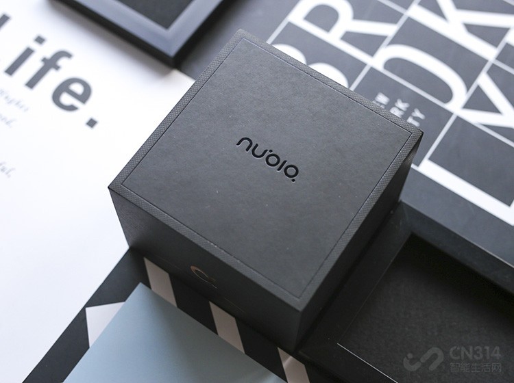 努比亚阿尔法 努比亚阿尔法