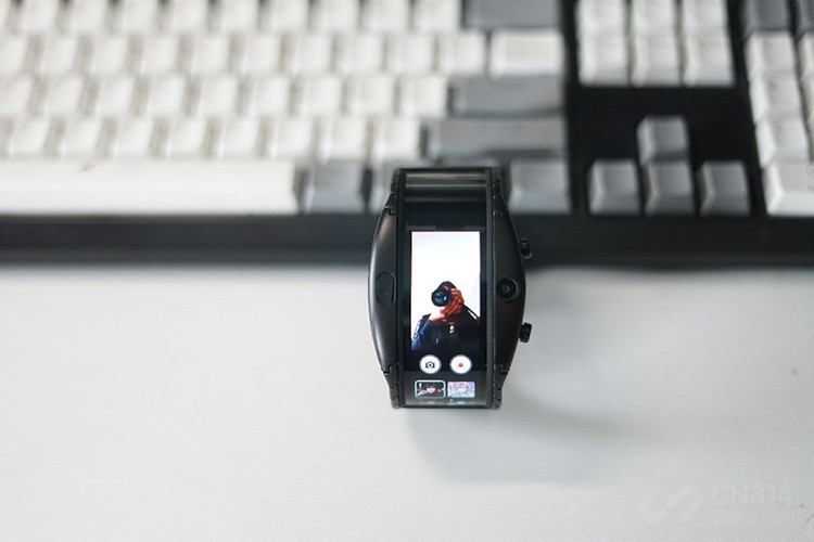 努比亚阿尔法 努比亚阿尔法