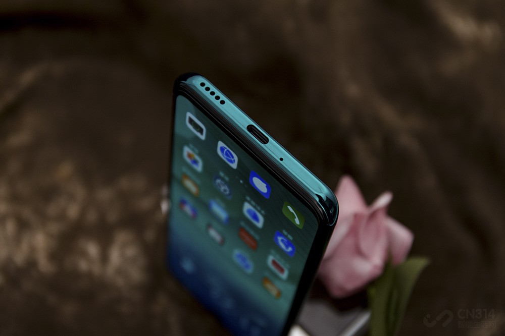 ��������������� ��ҫPlay4T Pro��������