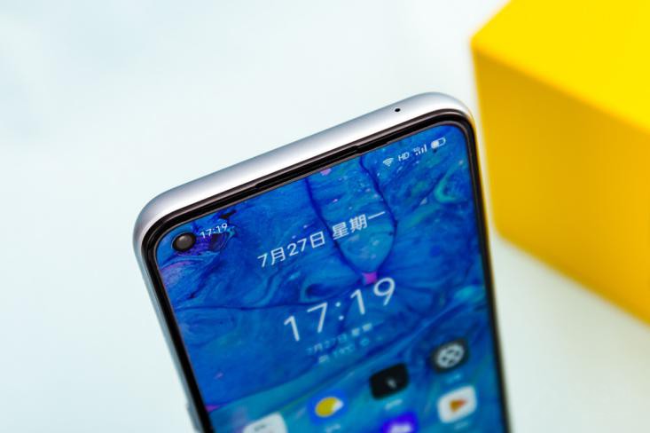 realme V5׷ ǰ+