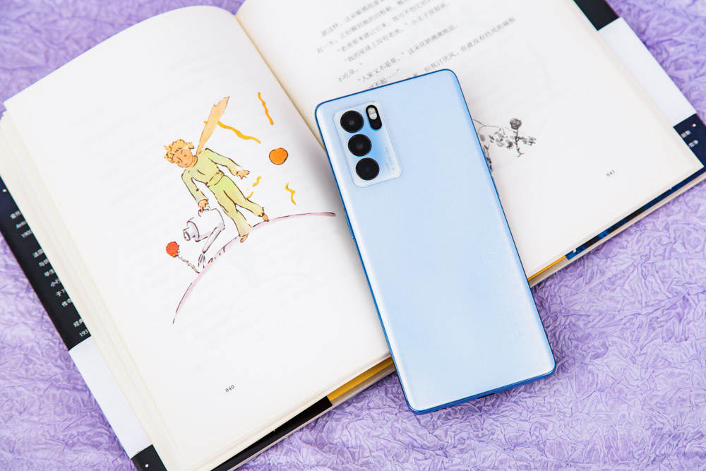 OPPO Reno6 Pro⣺Ƽ