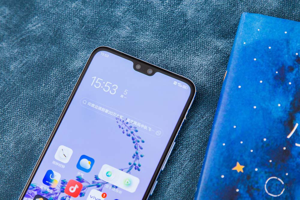 vivo S10 Pro áʱ䡱ܵɫѧ