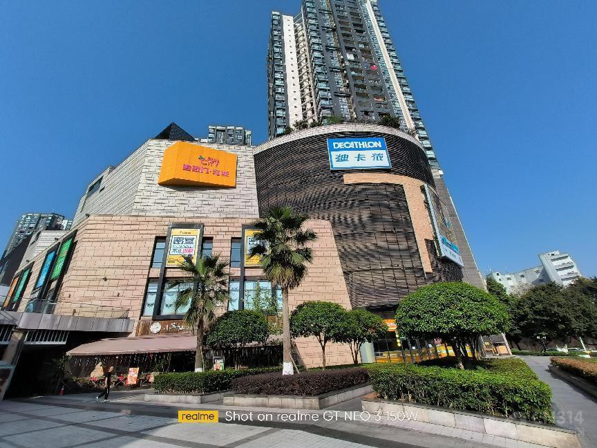 2500元最强对决 天玑8100新机谁更值得买