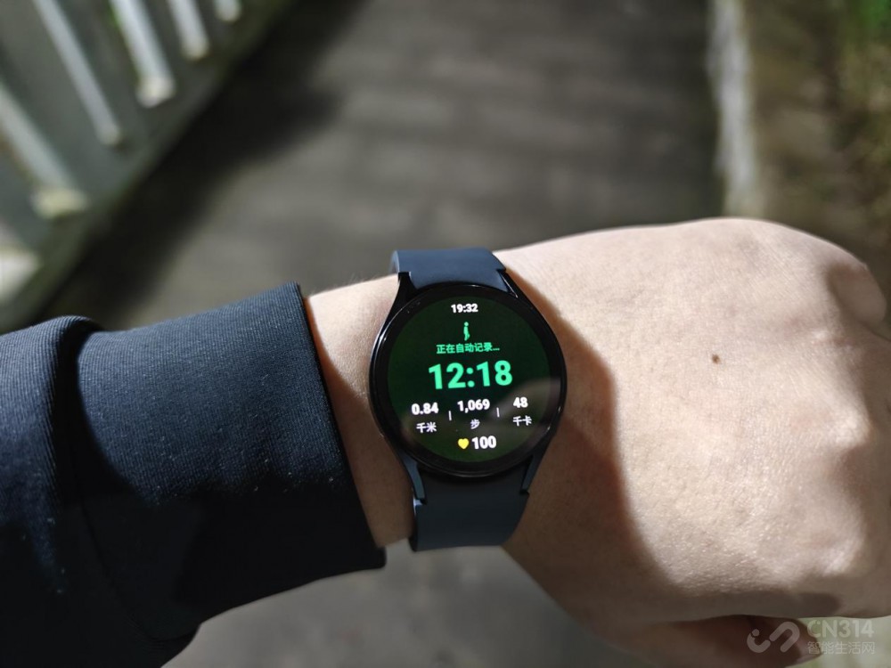 Galaxy Watch6ϵרҵܼң